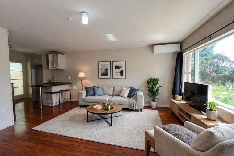 Photo of property in 2/1 Snell Place, Pakuranga, Auckland, 2010