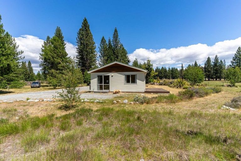 Photo of property in 8 North West Arch, Twizel, 7901