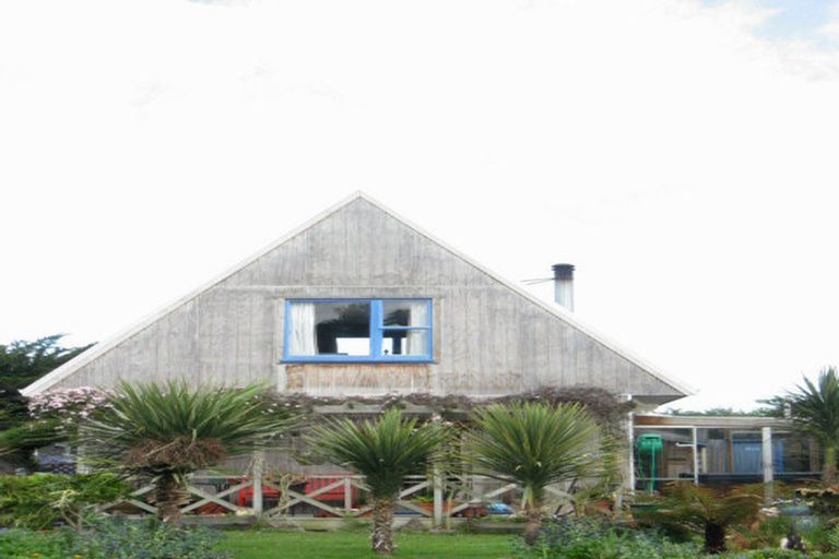 Photo of property in 25 Reserve Road, Waikuku Beach, 7473