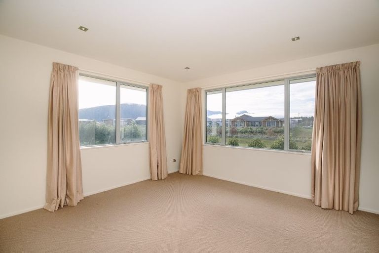 Photo of property in 7 Sunnyside Lane, Wanaka, 9305