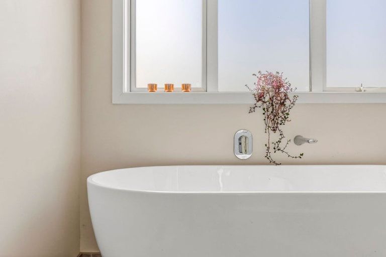 Photo of property in 235 Hiwi Road, Tauwhare, Hamilton, 3287