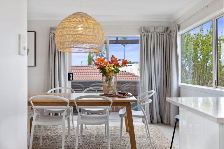 Photo of property in 38 Plateau Heights, Mount Maunganui, 3116