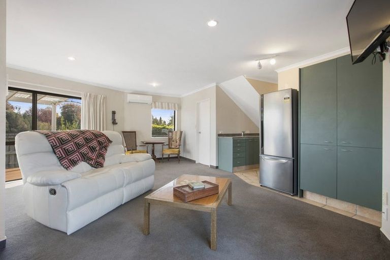 Photo of property in 63 Kayelene Place, Omokoroa, 3114