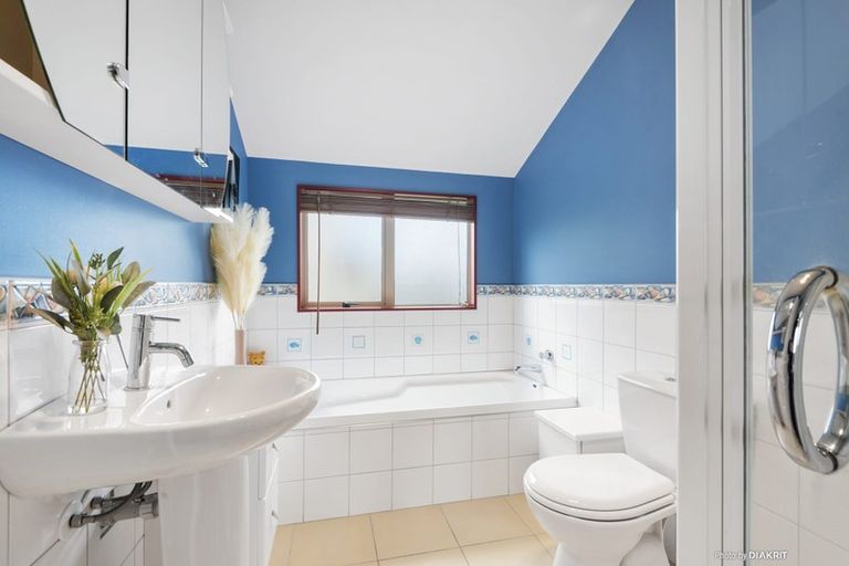 Photo of property in 26a Bathgate Street, Johnsonville, Wellington, 6037