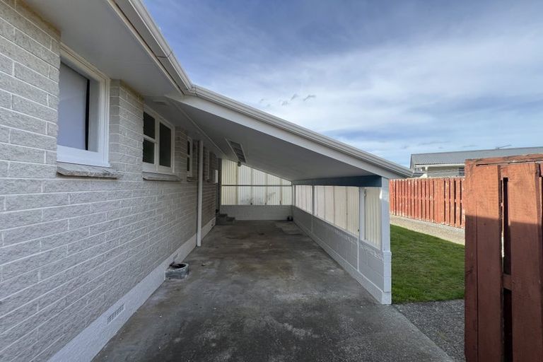 Photo of property in 10 Montana Road, Totara Park, Upper Hutt, 5018