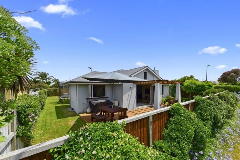 Photo of property in 1 Acton Vale, Rototuna North, Hamilton, 3210