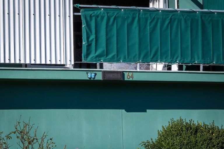 Photo of property in 64 Bayview Road, Charteris Bay, Lyttelton, 8971