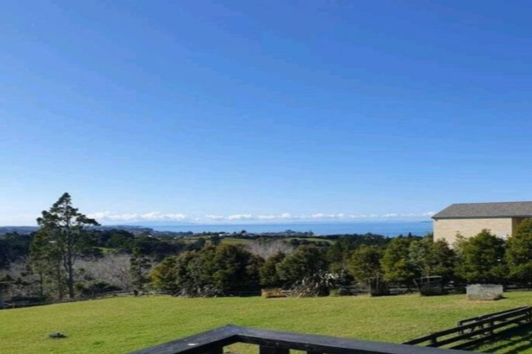 Photo of property in 144 Wade River Road, Wade Heads, Whangaparaoa, 0932