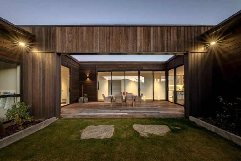 Photo of property in 7 Ruby Ridge, Wanaka, 9305