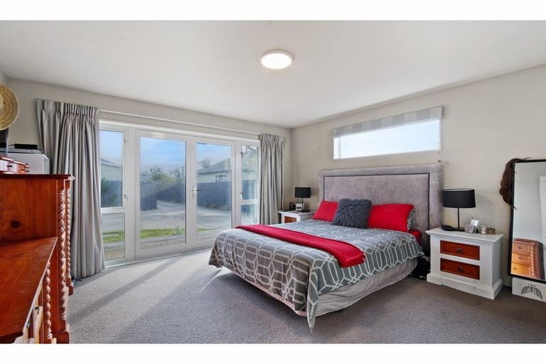 Photo of property in 6a Pandora Street, North New Brighton, Christchurch, 8083