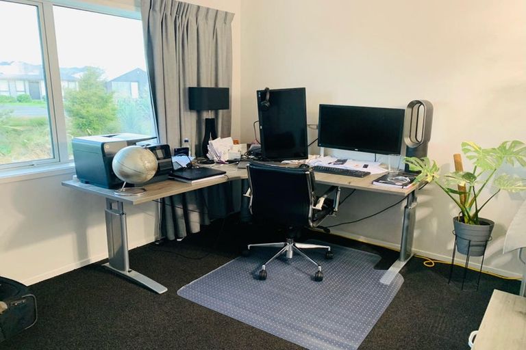 Photo of property in 2 Azara Way, Wigram, Christchurch, 8025