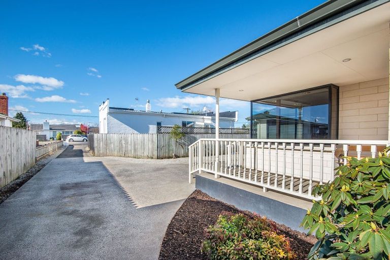 Photo of property in 220 Gordon Road, Mosgiel, 9024