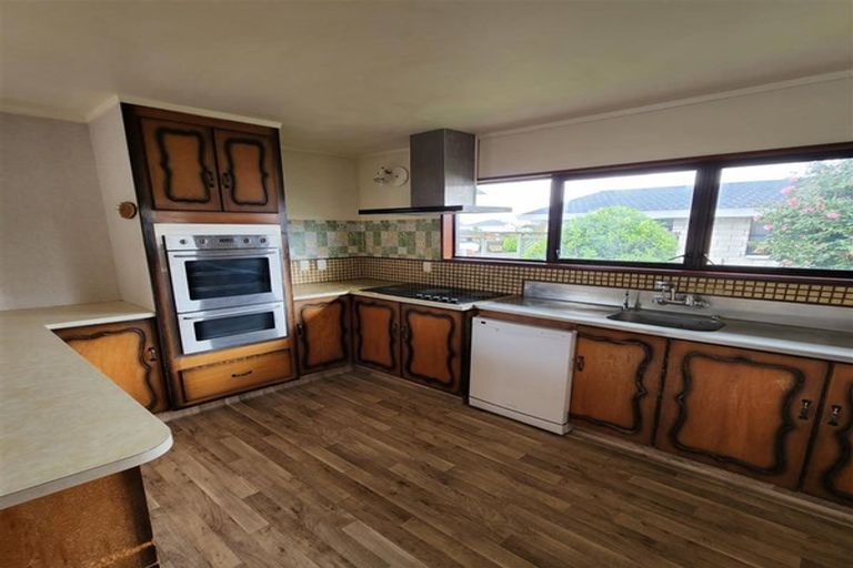 Photo of property in 98 Boucher Avenue, Te Puke, 3119