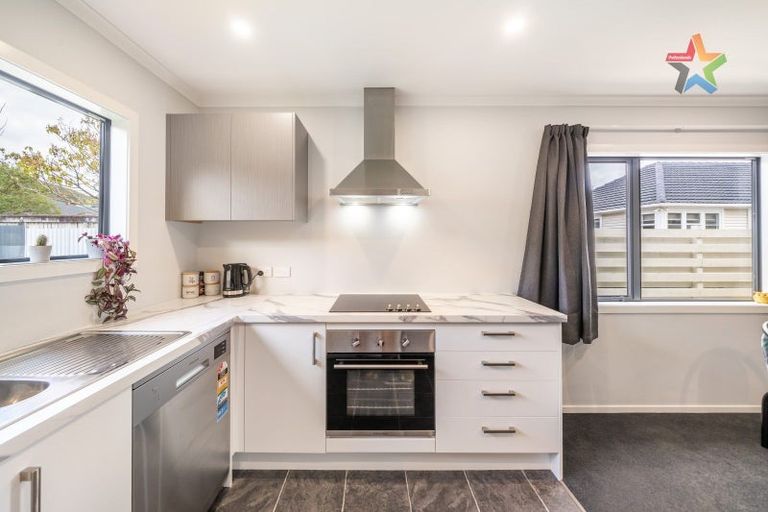 Photo of property in 1128a High Street, Taita, Lower Hutt, 5011