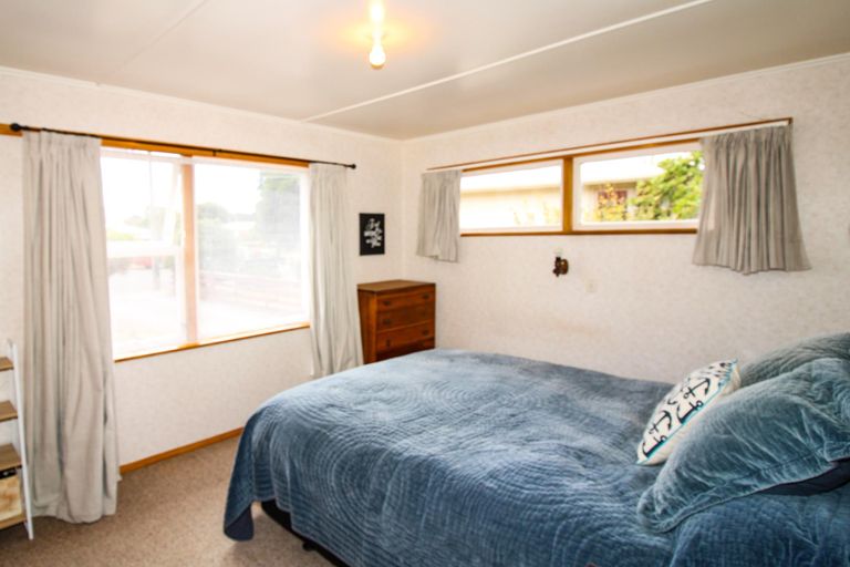 Photo of property in 25 Taverner Street, Carterton, 5713