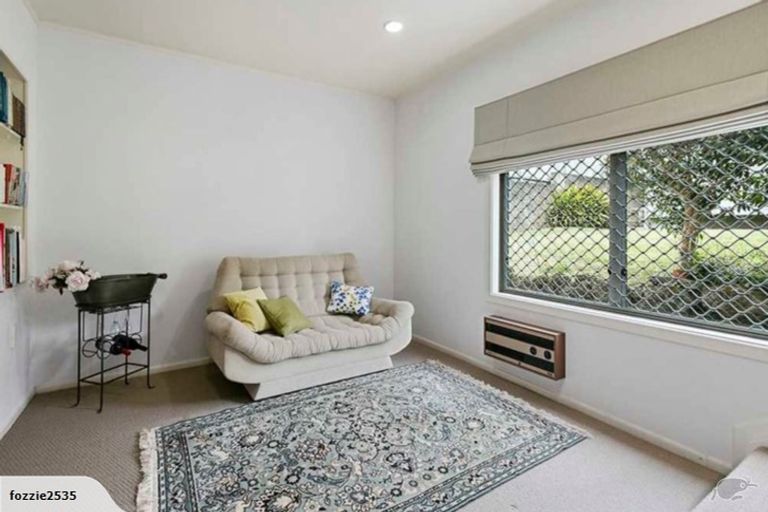Photo of property in 3 Janet Street, Sunnyhills, Auckland, 2010