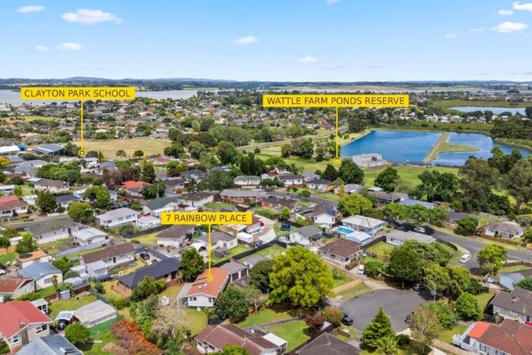 Photo of property in 7 Rainbow Place, Wattle Downs, Auckland, 2103