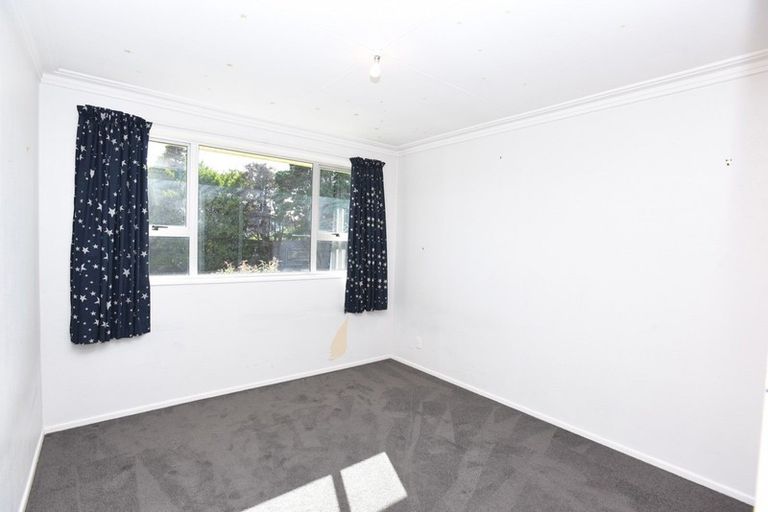 Photo of property in 10 Burns Street, Kew, Invercargill, 9812