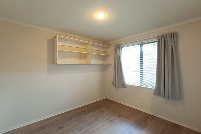 Photo of property in 213 Kilkenny Drive, East Tamaki Heights, Auckland, 2016