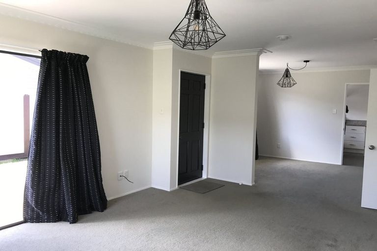 Photo of property in 21 Wentworth Avenue, Papatoetoe, Auckland, 2025