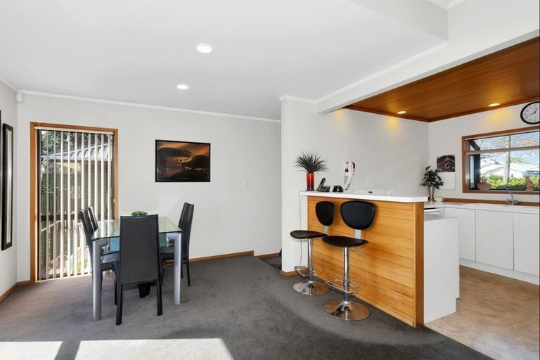 Photo of property in 19a Miller Street, Point Chevalier, Auckland, 1022