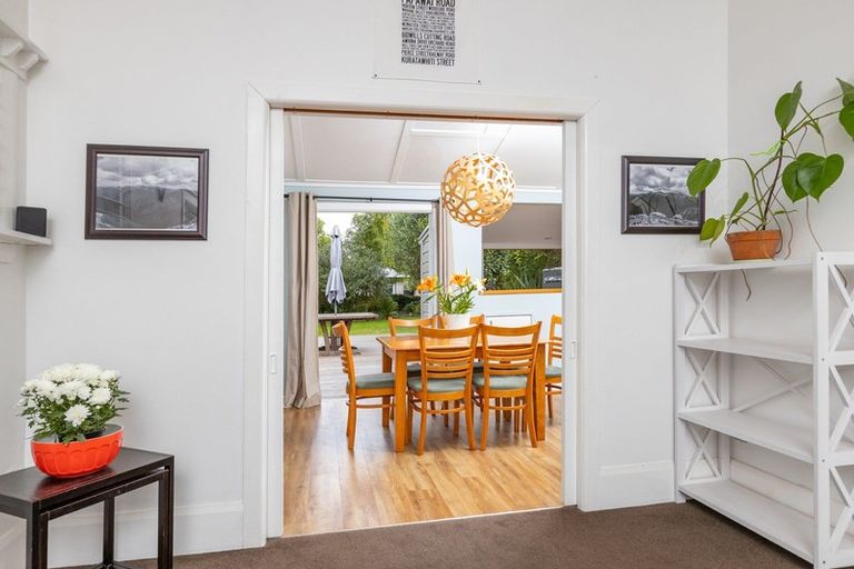 Photo of property in 48 Jellicoe Street, Greytown, 5712