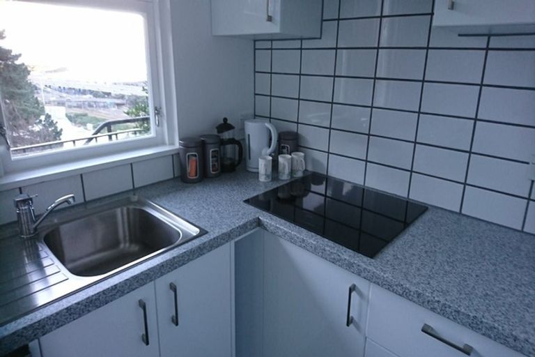 Photo of property in 3/20 Grosvenor Terrace, Wadestown, Wellington, 6012