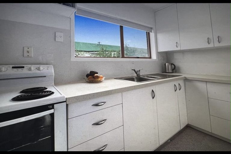 Photo of property in 4/772 Beach Road, Browns Bay, Auckland, 0630