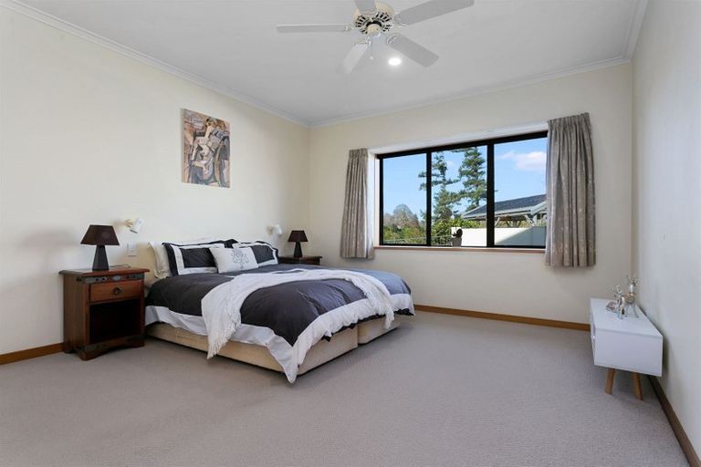 Photo of property in 1 Victoria Street, Cambridge, 3434