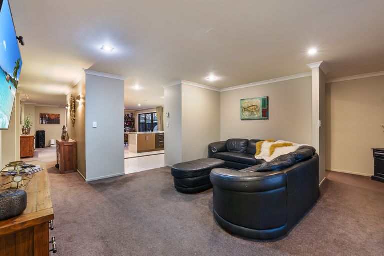 Photo of property in 26 Watkins Road, Cambridge, 3434