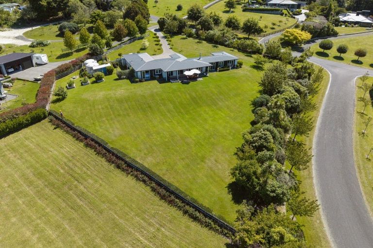 Photo of property in 35 Blue Ridge Drive, Acacia Bay, Taupo, 3385