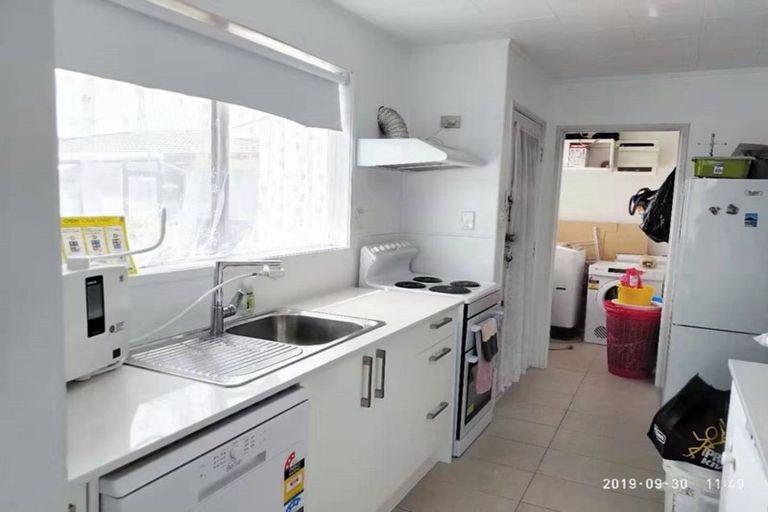 Photo of property in 26 Chesley Place, Half Moon Bay, Auckland, 2012