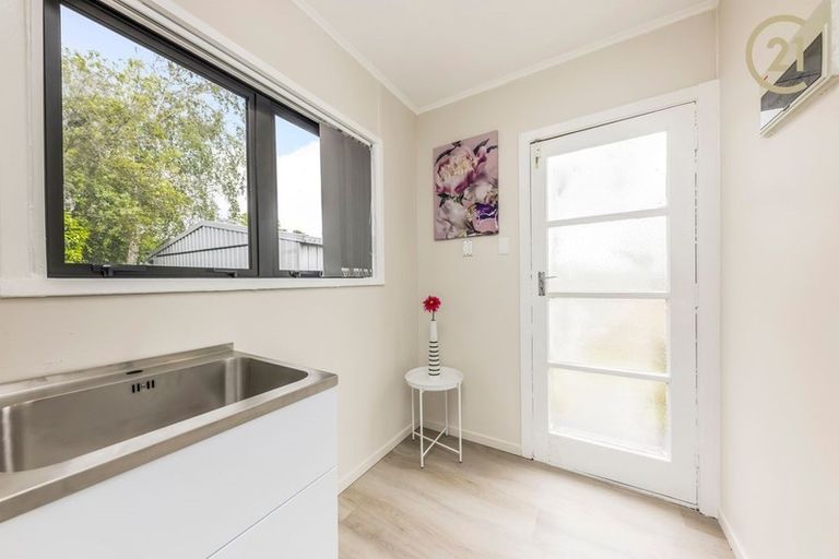 Photo of property in 24 Oratu Place, Manurewa, Auckland, 2102