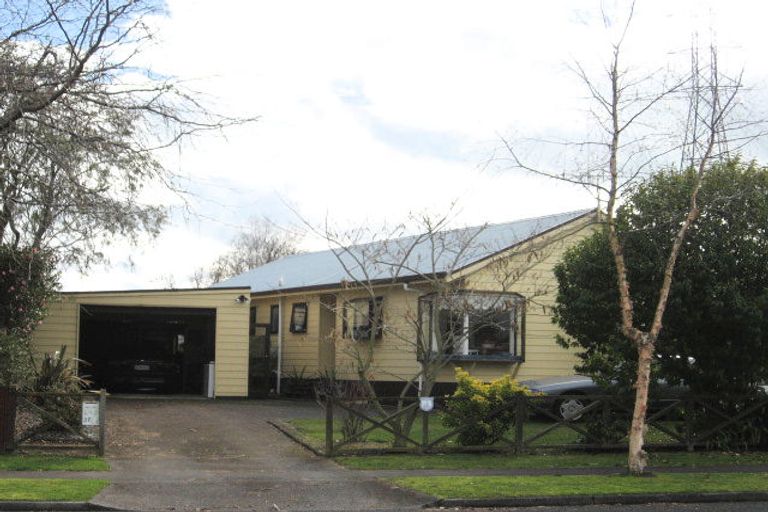 Photo of property in 27 Radiata Street, Fairview Downs, Hamilton, 3214