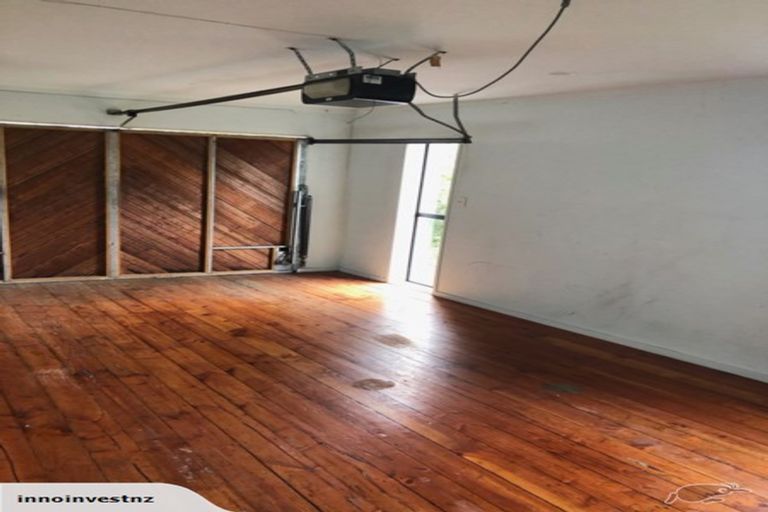 Photo of property in 64 Arran Road, Browns Bay, Auckland, 0630