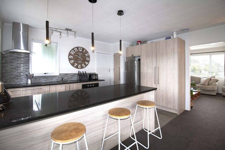 Photo of property in 12 Harriet Place, Spotswood, New Plymouth, 4310