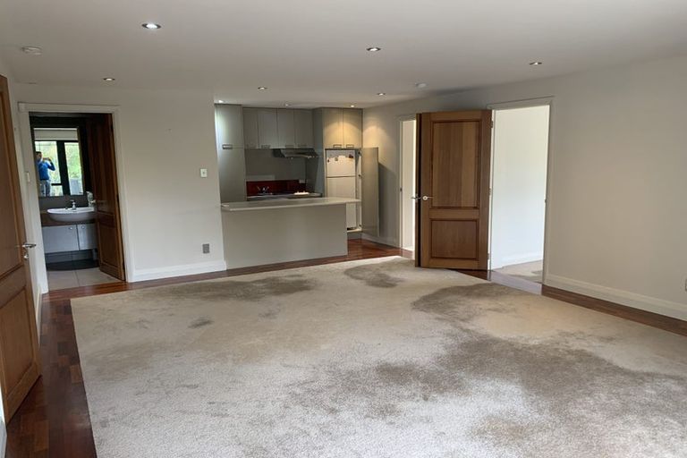 Photo of property in 27 Maritime Terrace, Birkenhead, Auckland, 0626