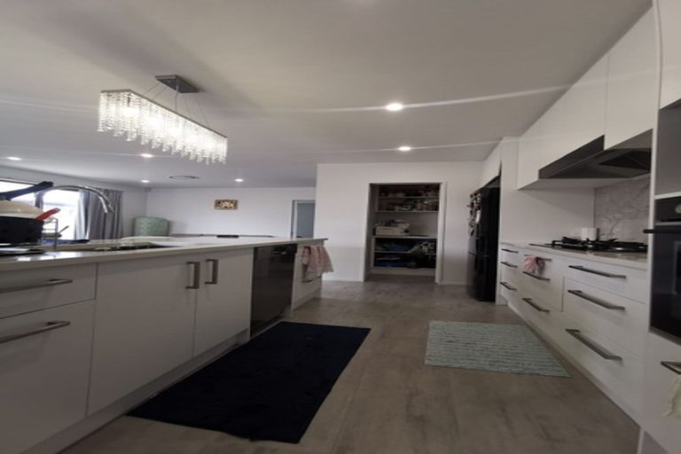 Photo of property in 14 Forge Close, Halswell, Christchurch, 8025