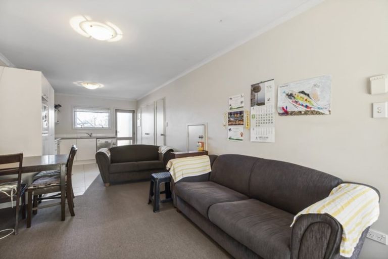 Photo of property in 14/94 Glengarry Road, Glen Eden, Auckland, 0602