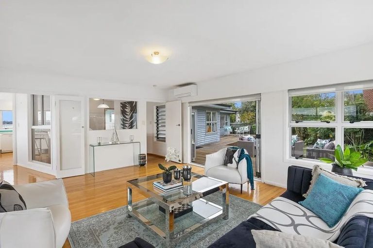 Photo of property in 337 West Tamaki Road, Wai O Taiki Bay, Auckland, 1072