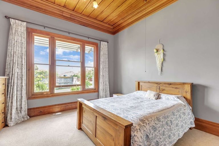 Photo of property in 1 Tamar Street, Rongotea, 4476