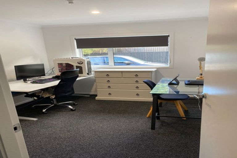 Photo of property in 33a Black Beech Street, Birchville, Upper Hutt, 5018