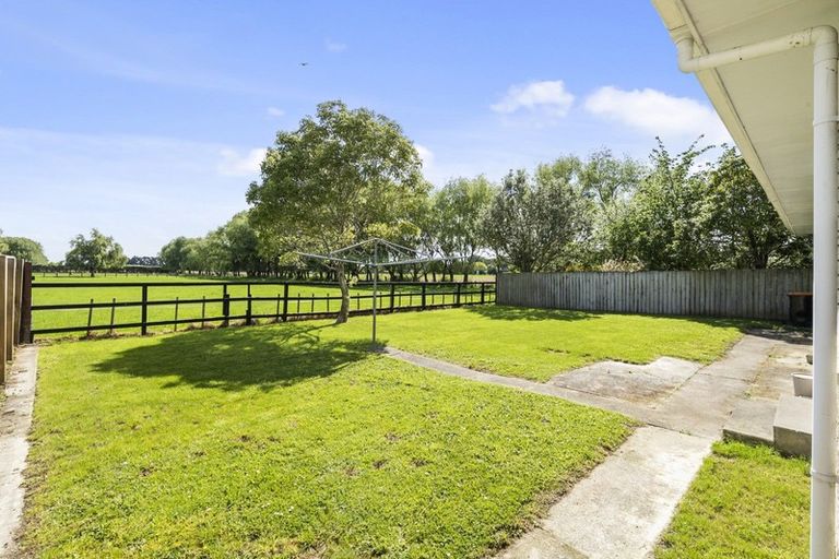 Photo of property in 8 Egmont Place, Westbrook, Palmerston North, 4412
