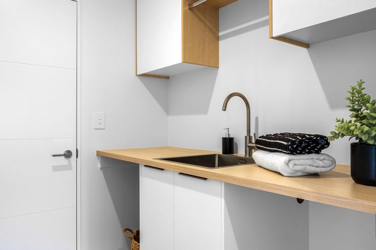 Photo of property in 1 Greig Crescent, Amberley, 7481