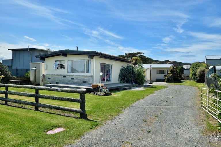 Photo of property in 17a Weld Street, Mahia, Nuhaka, 4198
