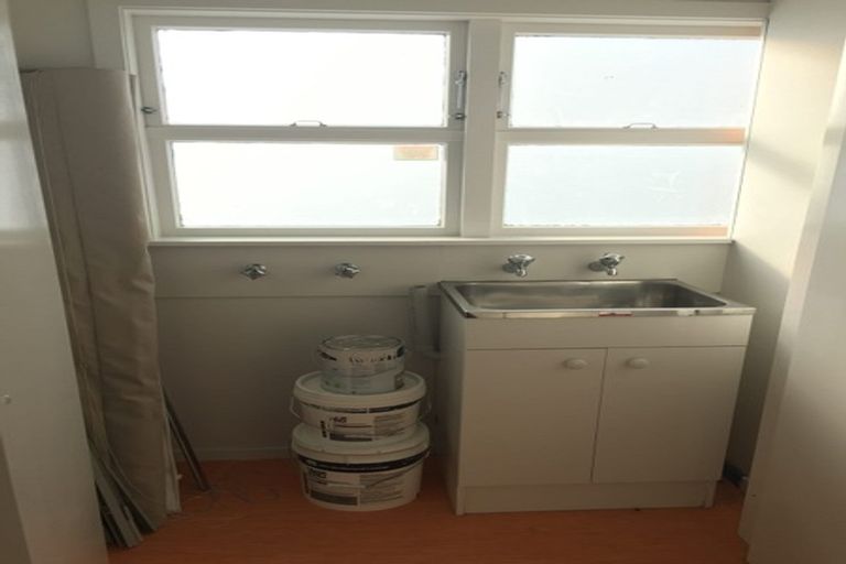 Photo of property in 73-79 Pitt Street, Palmerston North, 4410