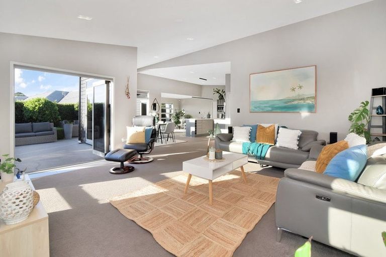 Photo of property in 132 Rowesdale Drive, Ohauiti, Tauranga, 3112