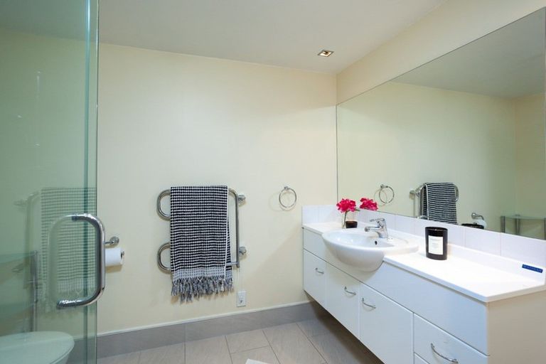 Photo of property in Waterfront Apartments, 5/309 Wakefield Quay, Stepneyville, Nelson, 7010