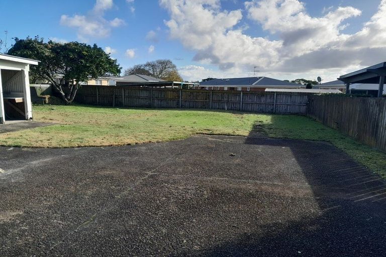 Photo of property in 96 Edinburgh Street, Pukekohe, 2120