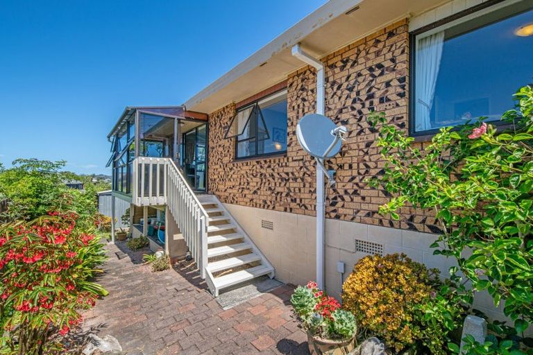 Photo of property in 1/213 Hibiscus Coast Highway, Red Beach, 0932